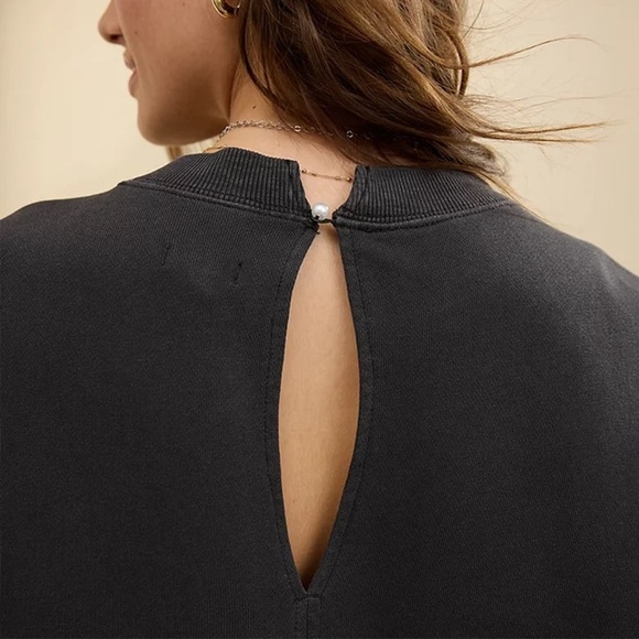 Aerie Big Chill Bow Graphic Crew Sweatshirt - Picture 6 of 6